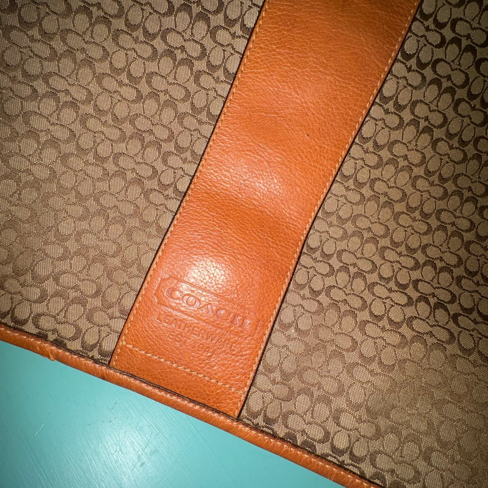 Coach Brown Classic Messenger Bag - Picture 2 of 5